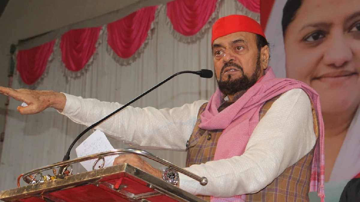 सपा नेता अबू आजमी के खिलाफ ठाणे में केस दर्ज, औरंगजेब की तारीफ में दिया था बयान